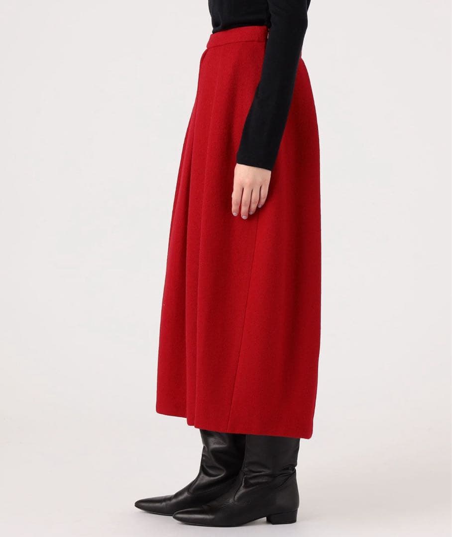 新品✨️ タグ付き✨️TOMORROWLANDリングニット バレル スカート