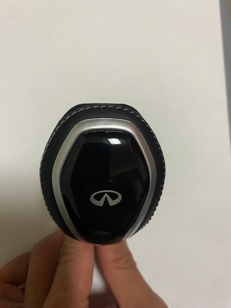 こ*お様 v37 スカイライン 中期 インフィニティ シフトノブ