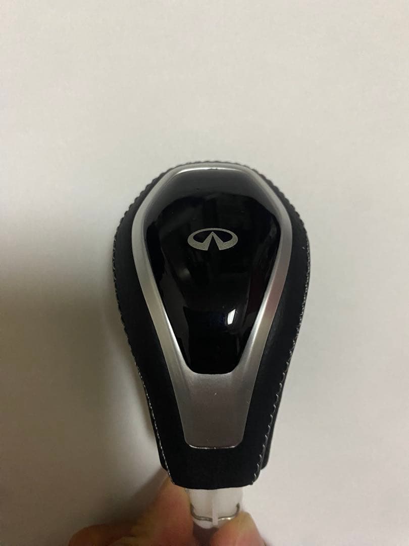 こ*お様 v37 スカイライン 中期 インフィニティ シフトノブ