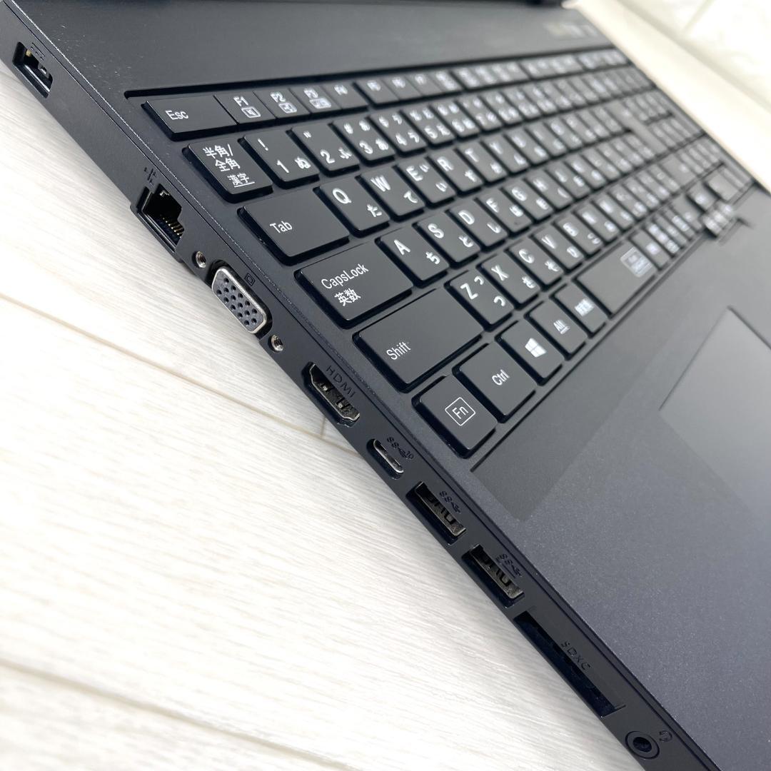 NEC 10世代 i7 高速SSD512＋HDD1T メモリ16 ノートパソコン