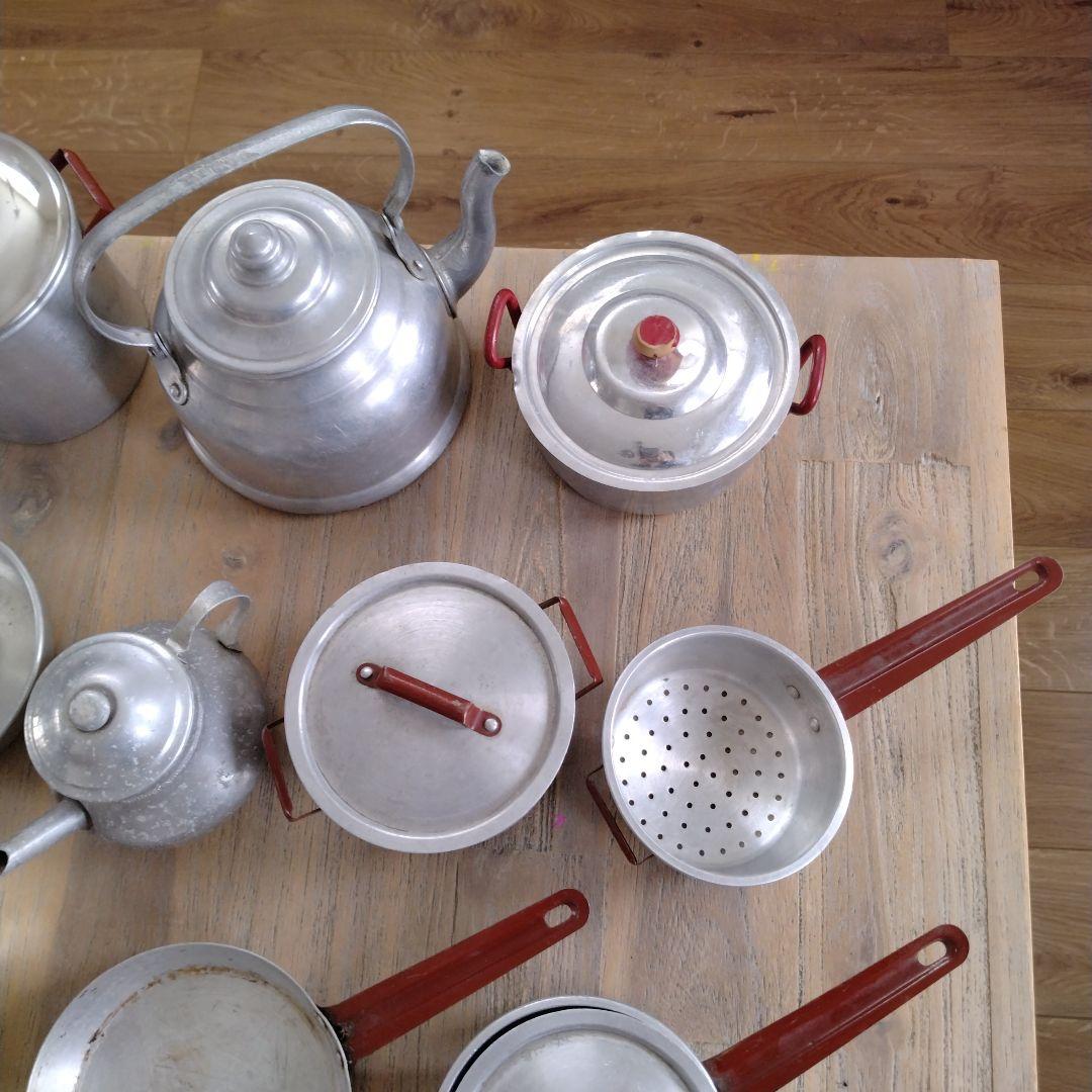 フランスアンティーク/ディネットアルミおままごとセット・ヤカン・鍋他多数