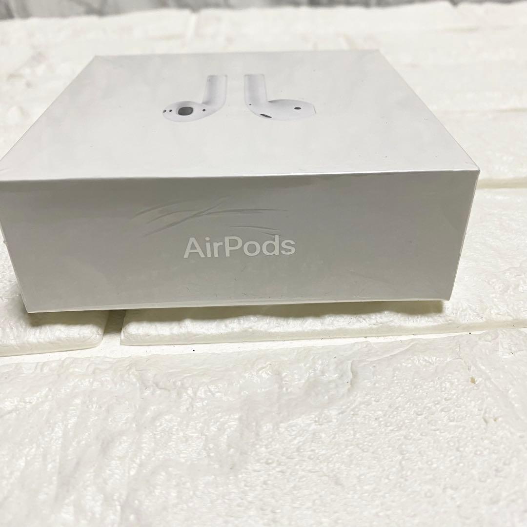 ゆ*な様 美品 AirPods2 付属品完備