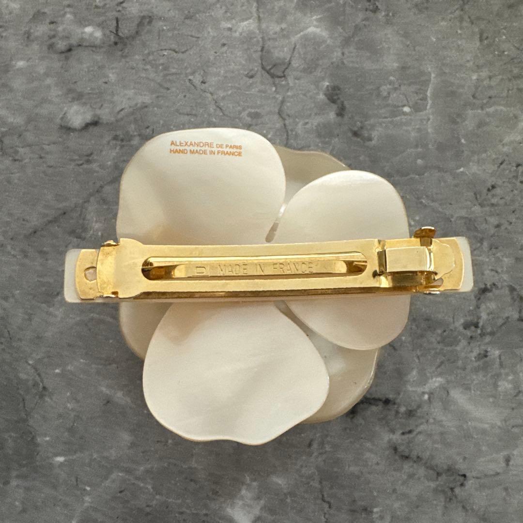 ALEXANDERE DE PARIS バレッタ　カメリア