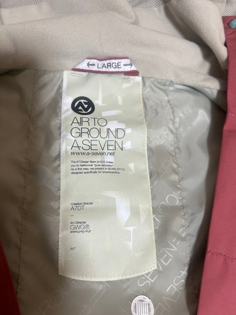 新品未使用 DESCENTE スノーボードスキーウェア Lsize