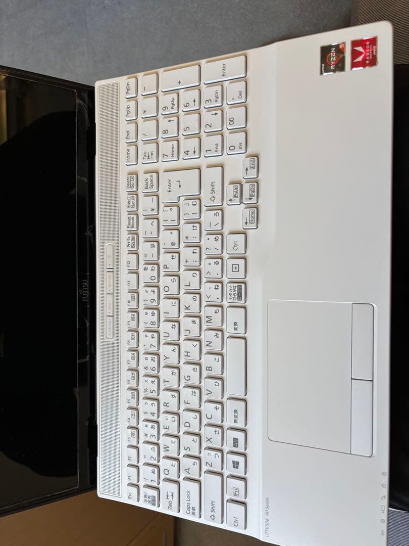 富士通 パソコン LIFEBOOK AH44/E
