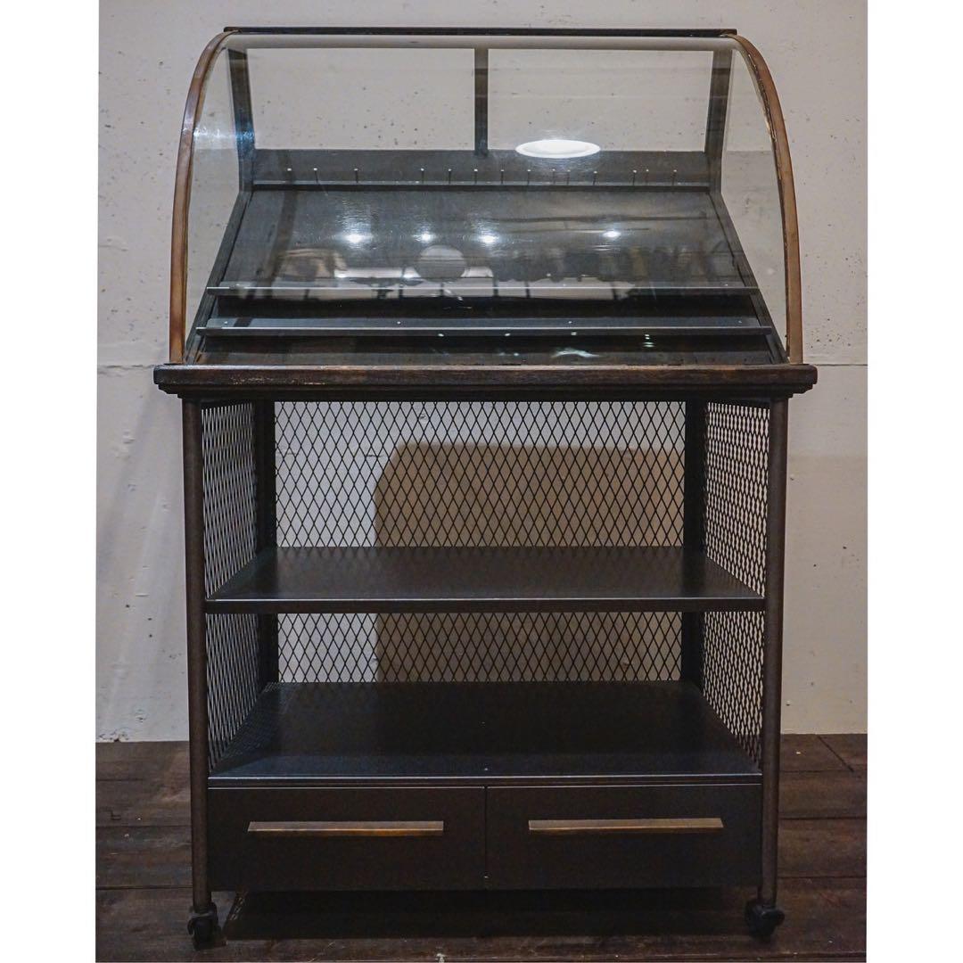 ガラス　ショーケース　アイアン　店舗　GANZ 出品今週中まで