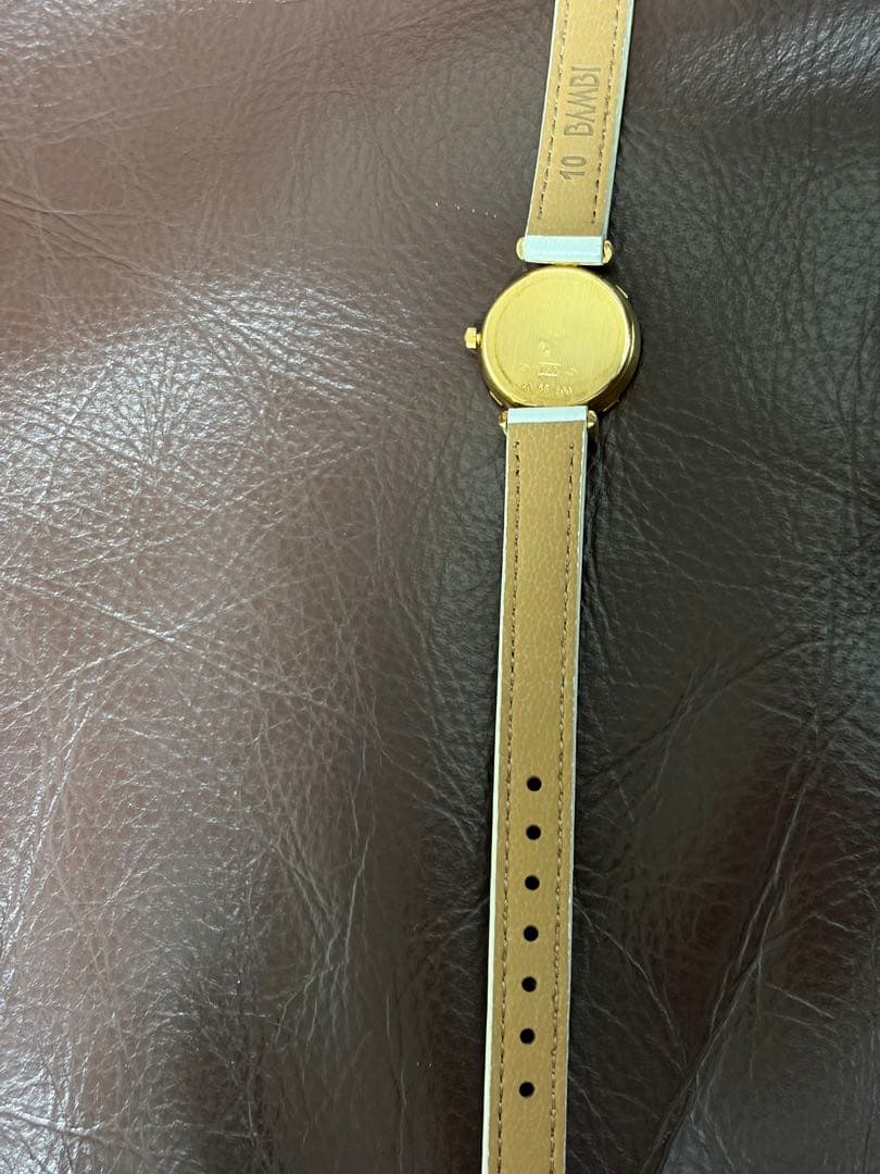 美品K18金アドラー(adler) ラウンド ダイヤサファイアレディース時計中古