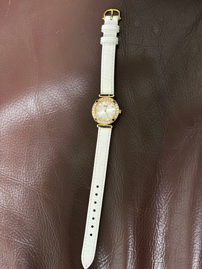 美品K18金アドラー(adler) ラウンド ダイヤサファイアレディース時計中古