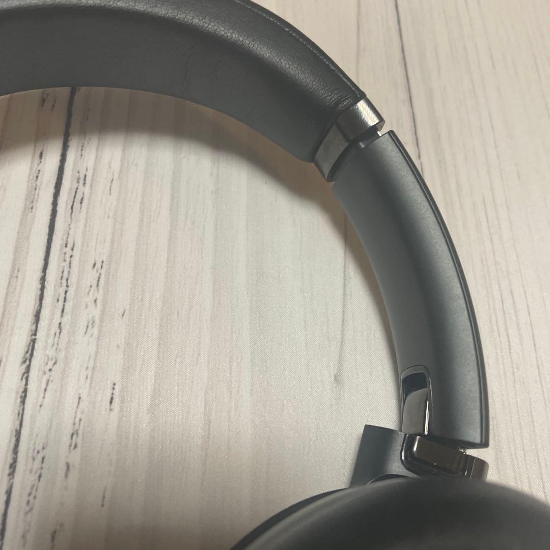 【美品】JBL TOUR ONE M2 ブラック