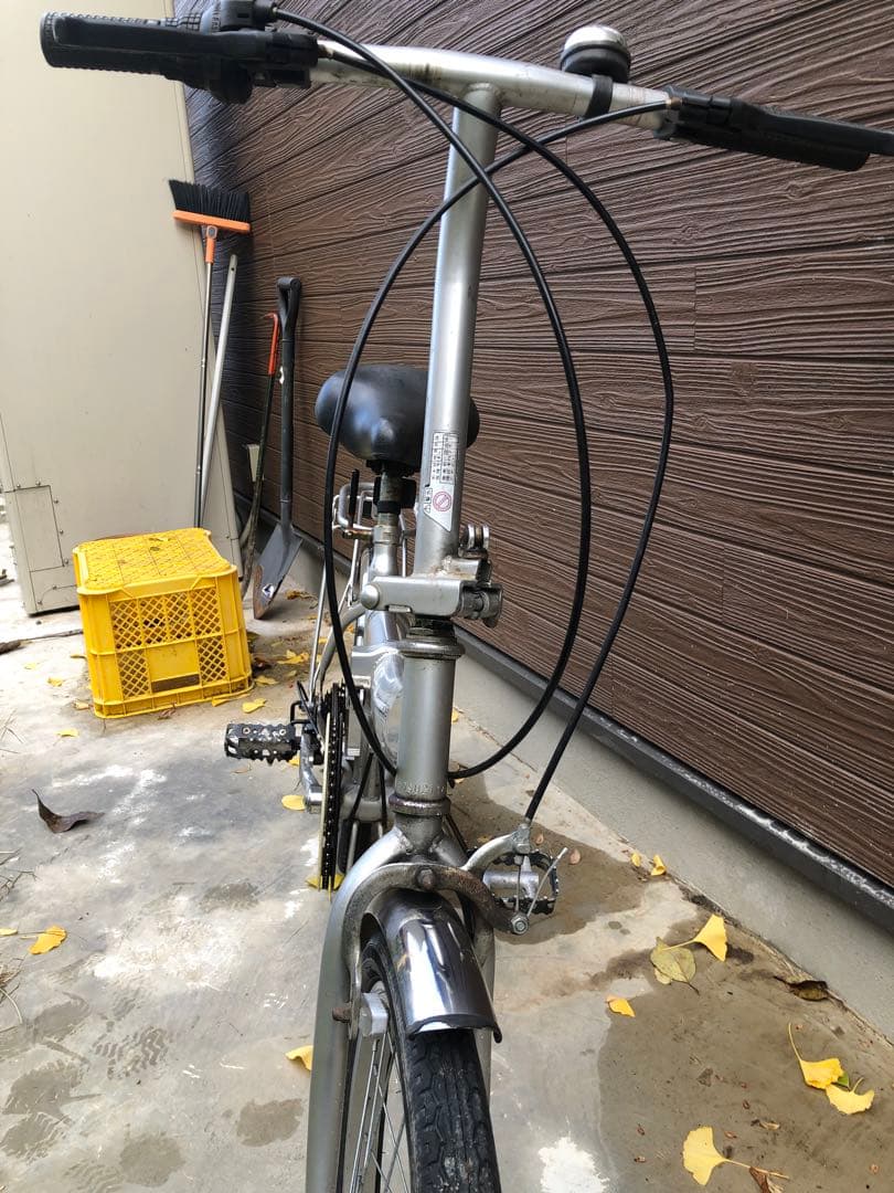 ajt　折りたたみ自転車 シルバー 6段変速