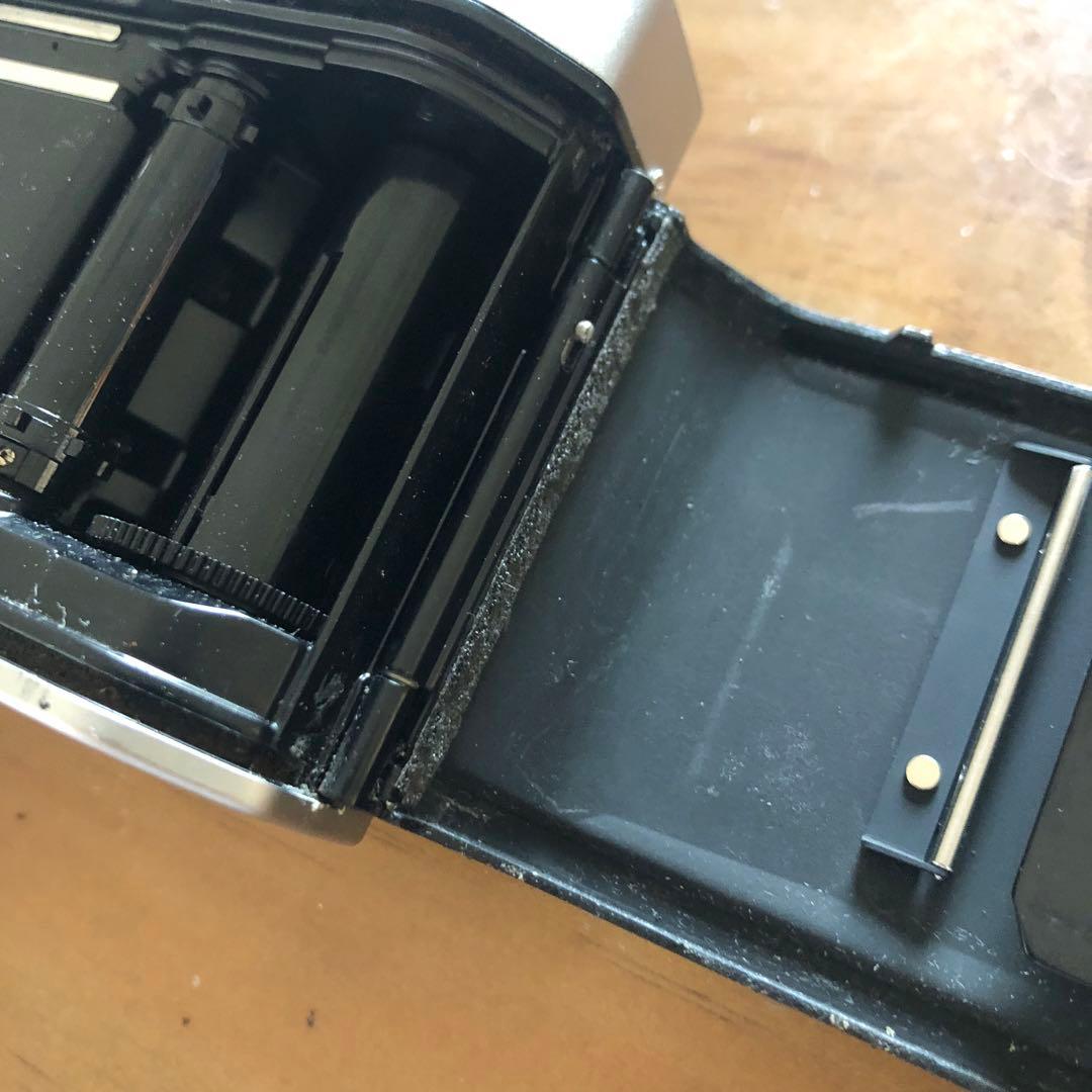 NIKON FE2 本体のみレンズなし