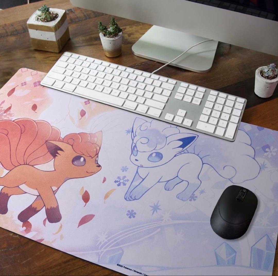 【海外ポケモンセンター限定品】ロコン&アローラロコン　デッキシールドプレイマット