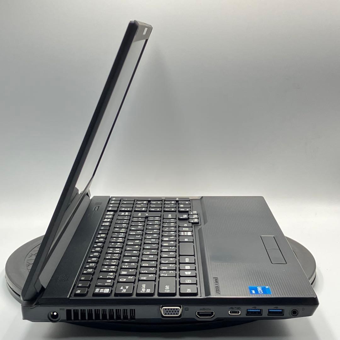 093 富士通 A5512/J i5-1245U win11 office