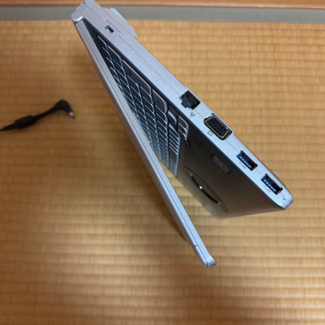Windowsノート本体 Panasonic Let's note CF-SV7HD4VS