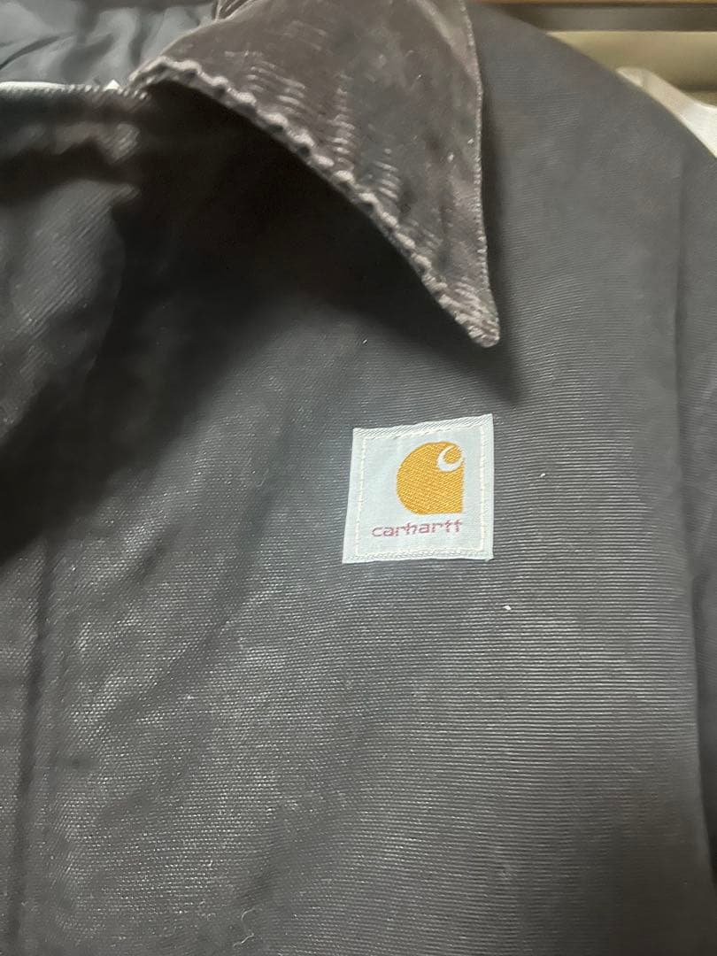 Carhartt ブラックジャケット