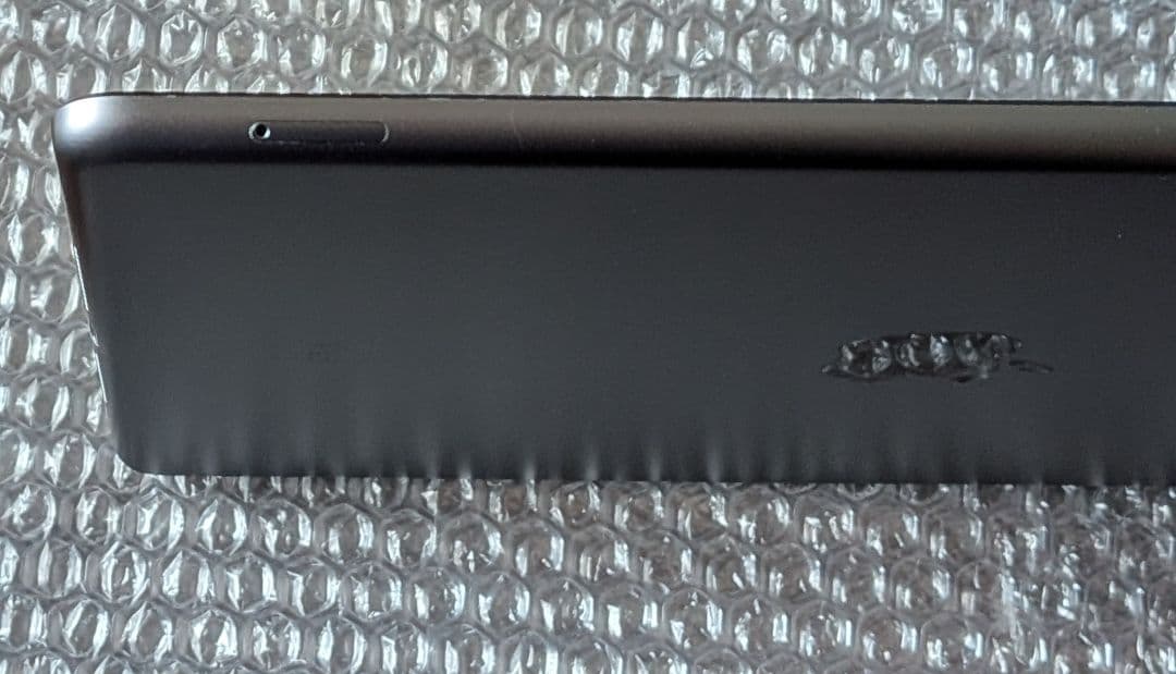 iPad 第9世代 64GB スペースグレイ Wi-Fi+Cellularモデル