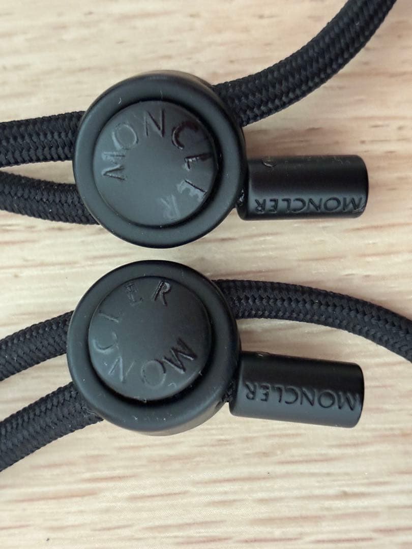 MONCLER Teck phoneショルダーバッグ