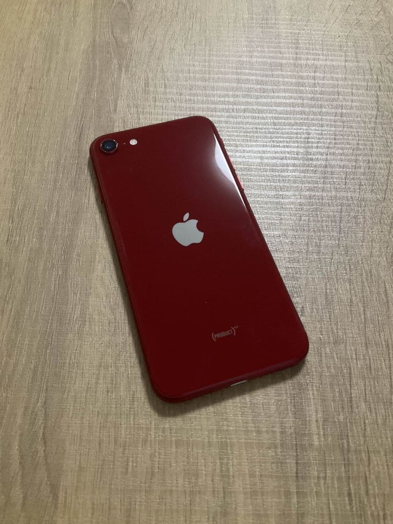 J*o様 Apple iPhone SE 第3世代 レッド 128GB傷あり　箱