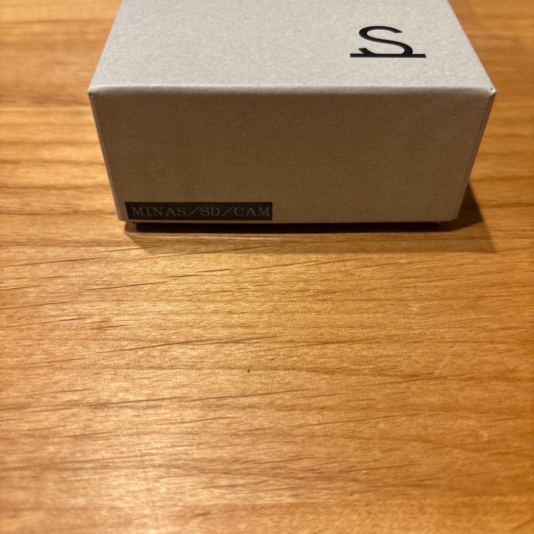 WILDSWANS ブラウン ケース　minas