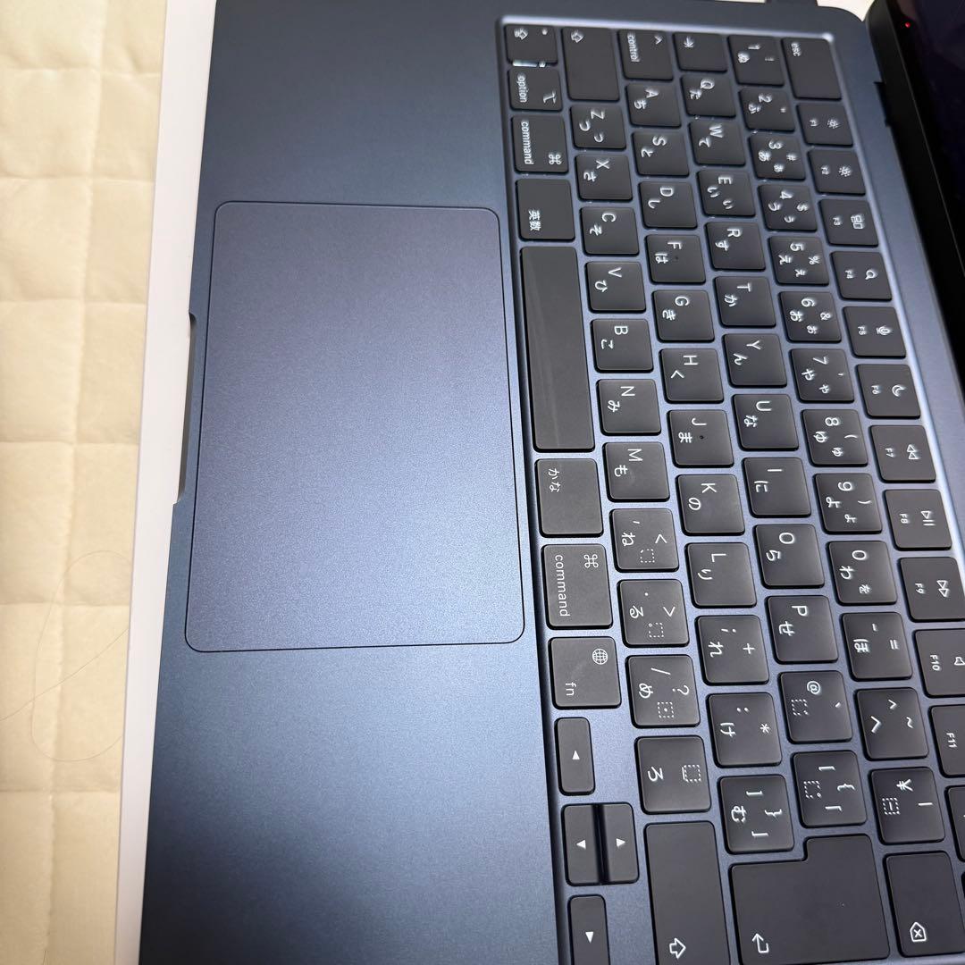 Apple MacBook Air 13インチ M3 ミッドナイト