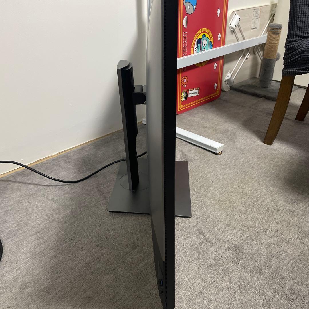 DELL U4320Q 42.51インチ　4k PCモニター　美品　大型モニター