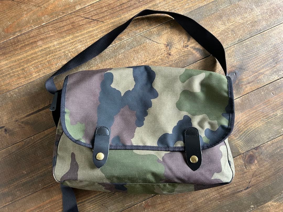 美品　廃盤エルベシャプリエ　迷彩 メッセンジャーバッグ ショルダーストラップ