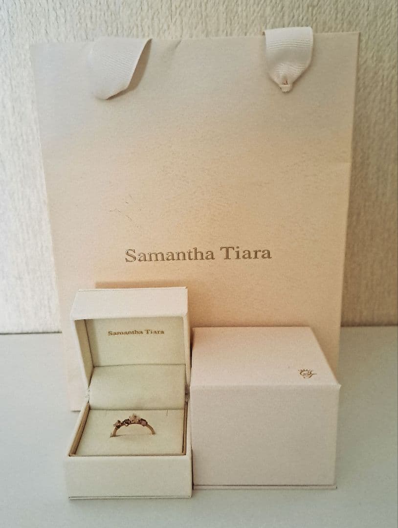 サマンサティアラ　フラワーレターズ　リング