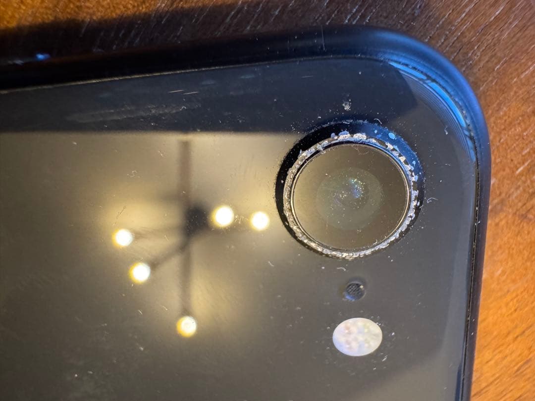 のんちゃん様　iPhone SEブラック 本体 残債&割れ無し