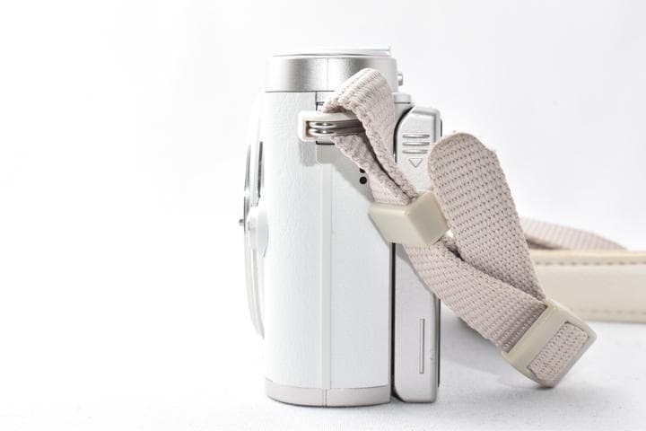 オリンパス OLYMPUS PEN E-PL10 ホワイト ボディ