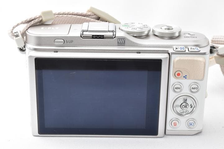 オリンパス OLYMPUS PEN E-PL10 ホワイト ボディ