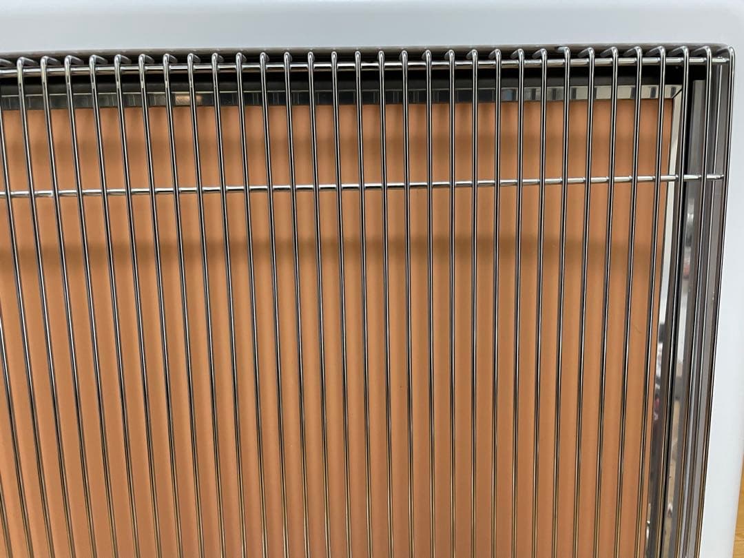 サンルミエ E800L-TM2 遠赤外線暖房 ホワイト