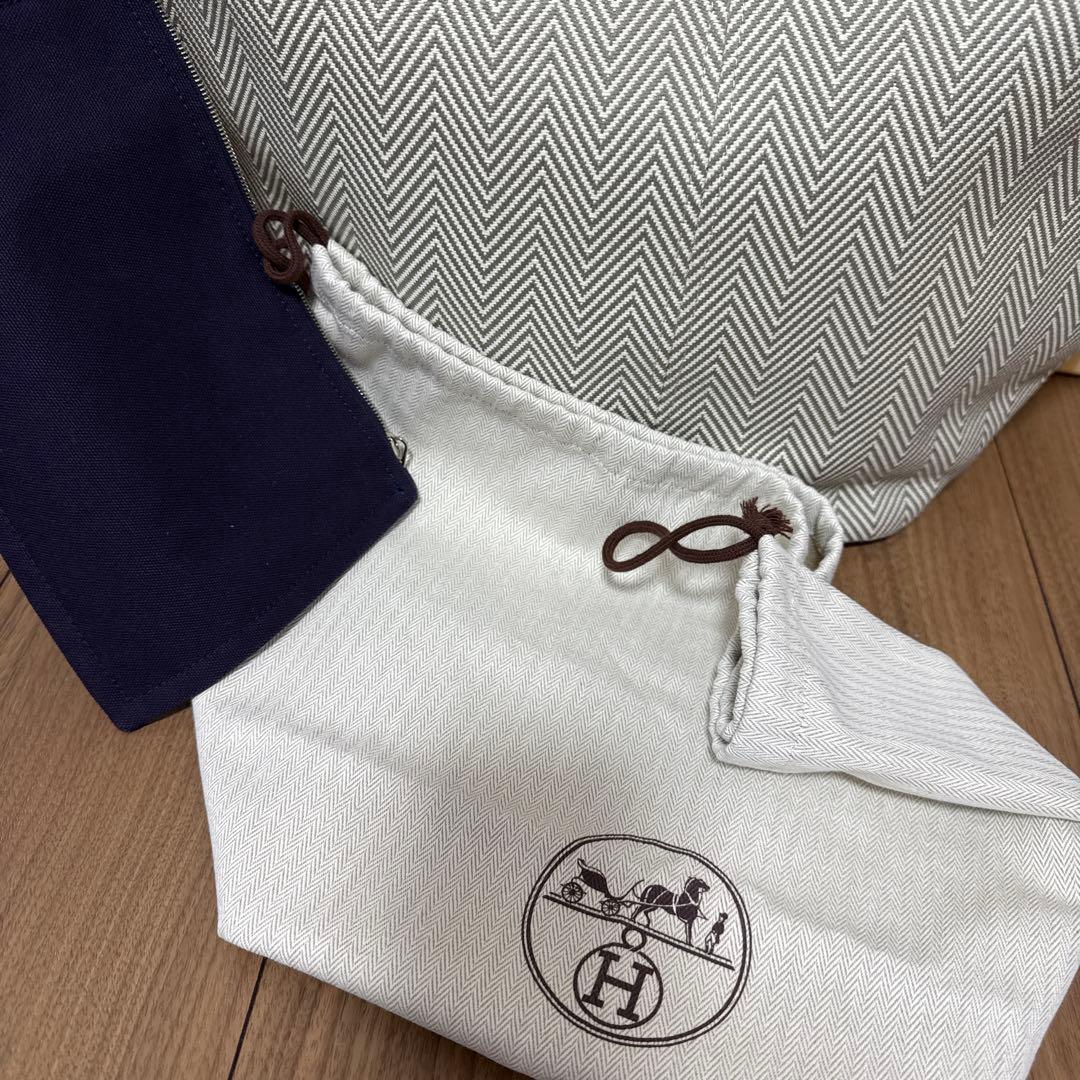 ＨERMESヘリンボーン柄トートバッグ ポテチです