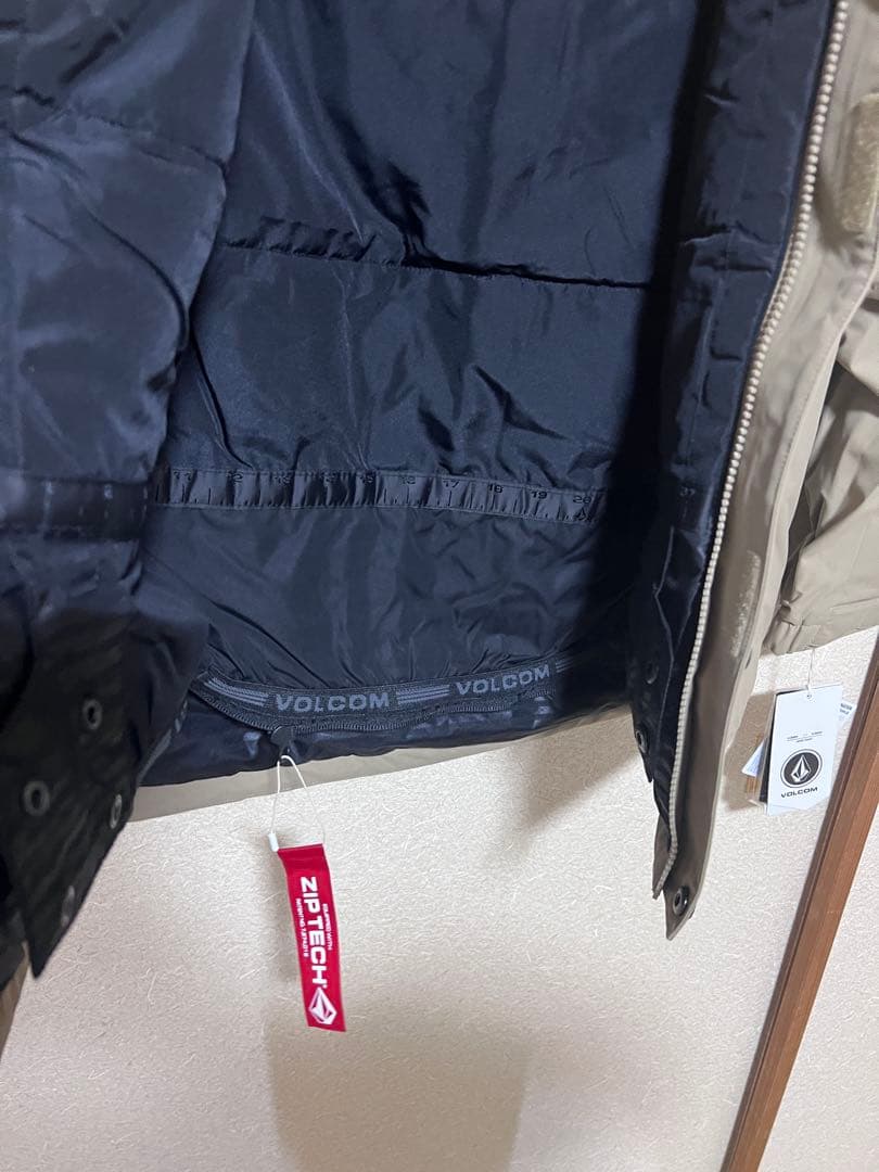 ボルコム スノーボード キッズ STONE.91 140ぐらい　27,500円