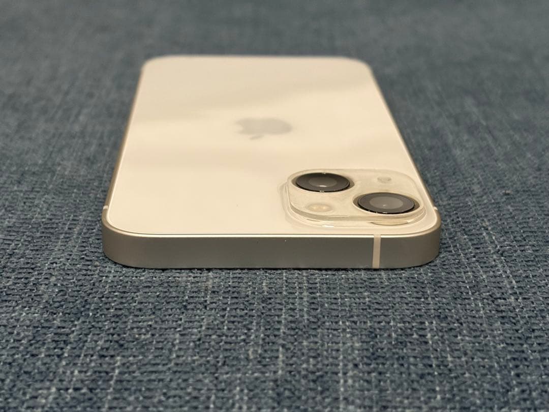 Apple iPhone 13 スターライト（白）本体