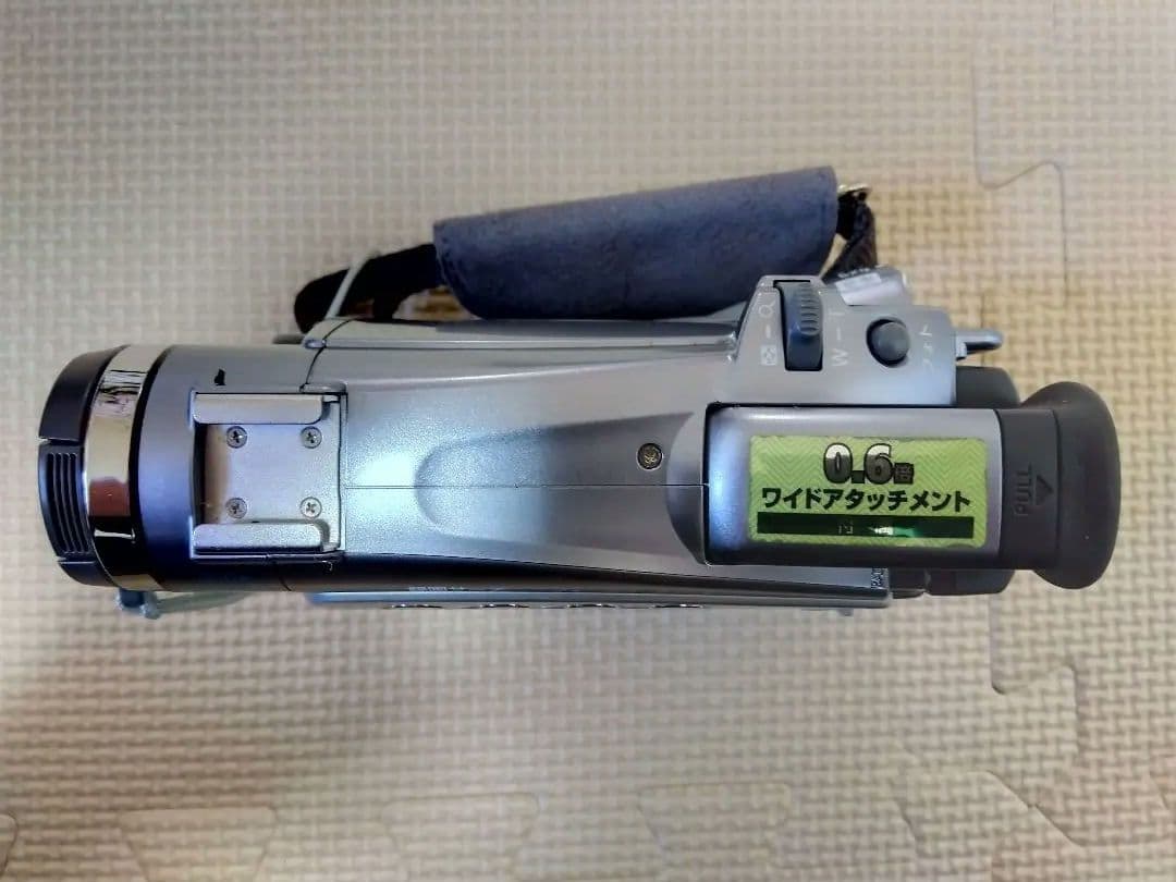 デジタルビデオカメラ