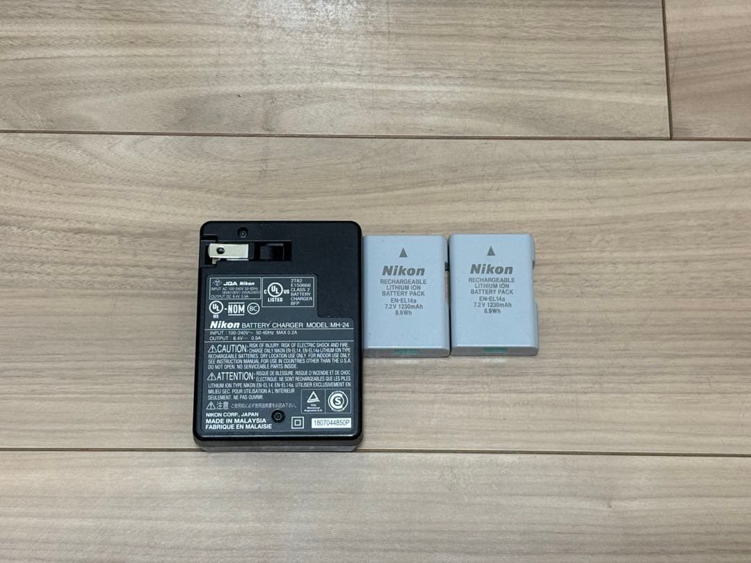 Nikon D5600 デジタル一眼レフカメラ 本体