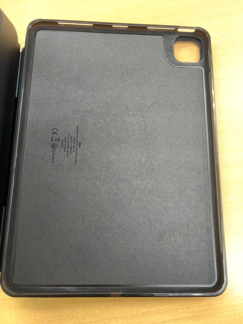 ESR キーボード ケース 磁気吸着 iPad Pro11 Air 5/4