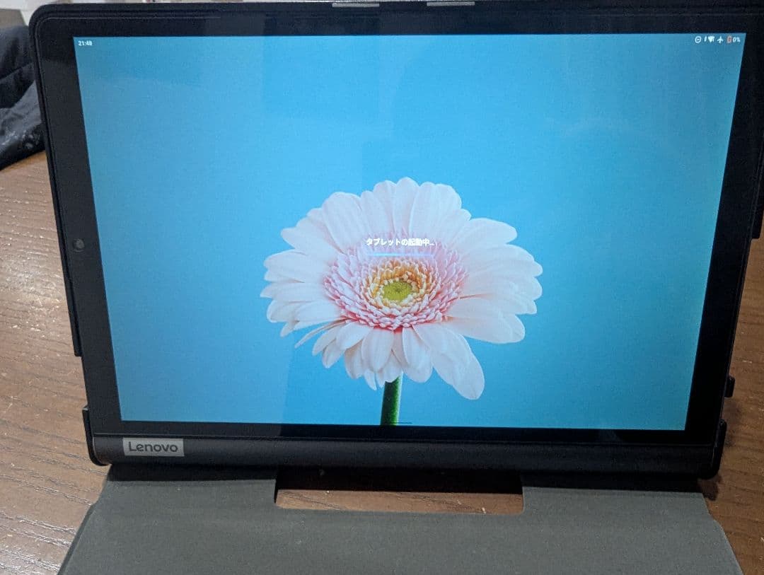 Lenovo Yoga Smart Tab YT-X705F、ケース、SDカード