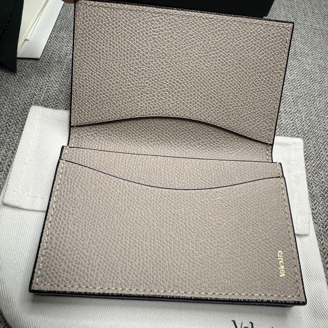 Valextra ヴァレクストラ 名刺入れ カードケース グレージュ 男女兼用