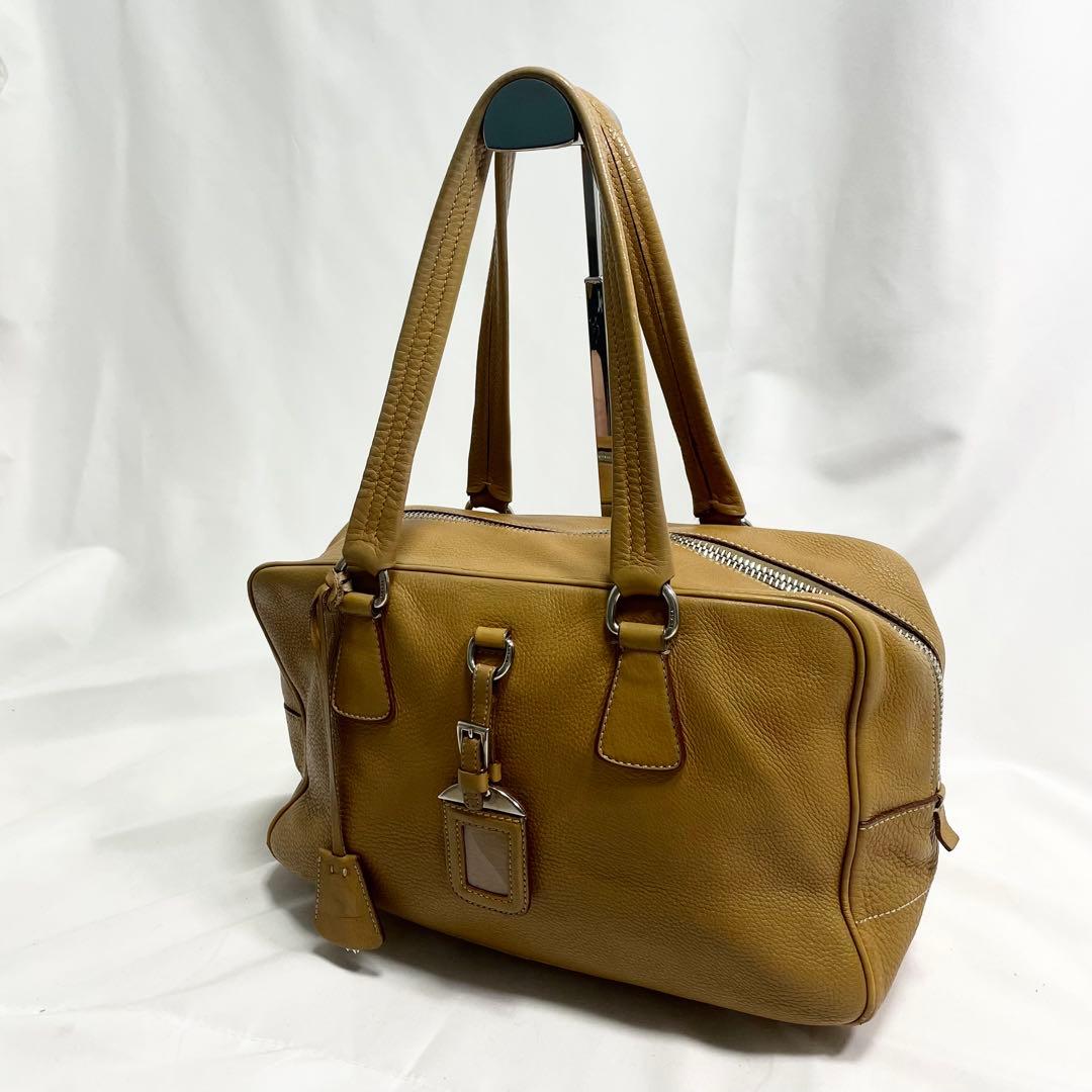 プラダ ボストンバッグ レザー ロゴ 型押し シボ革 大容量 A4可 茶色