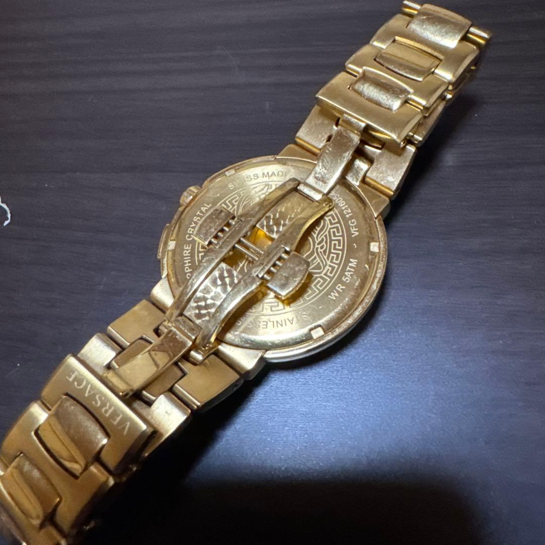 VERSACE ゴールド 時計