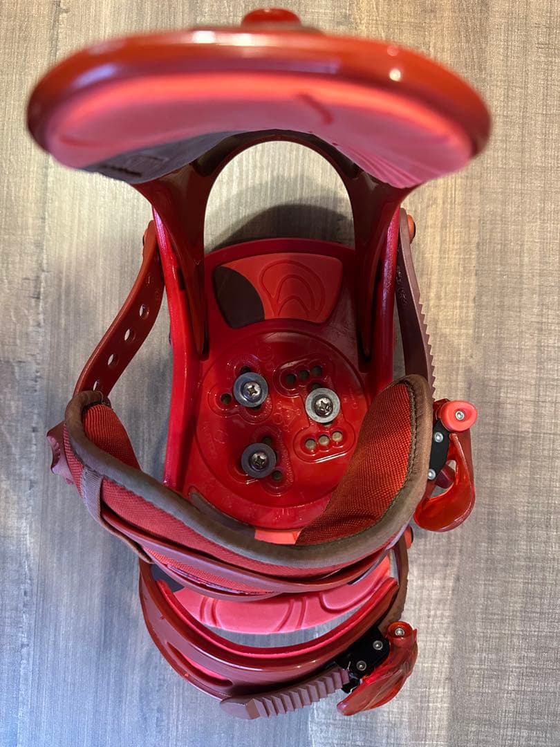 BURTON. CUSTOM ビンディング レッド