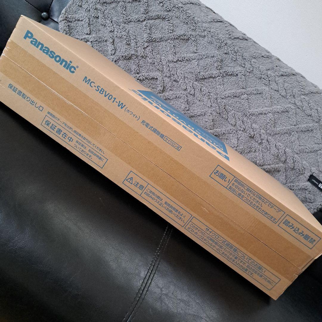 ☆新品未開封☆Panasonic スティッククリーナー MC-SBV01-W