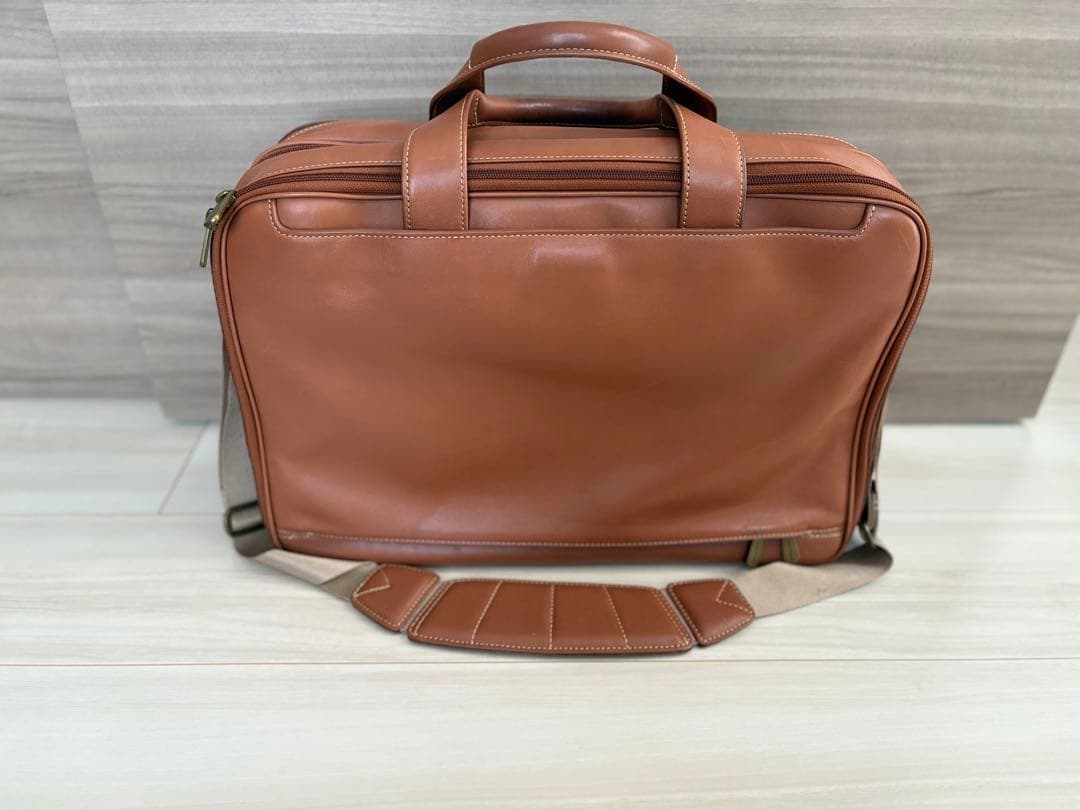 【美品】hartmann レザー 大容量 ビジネスバッグ