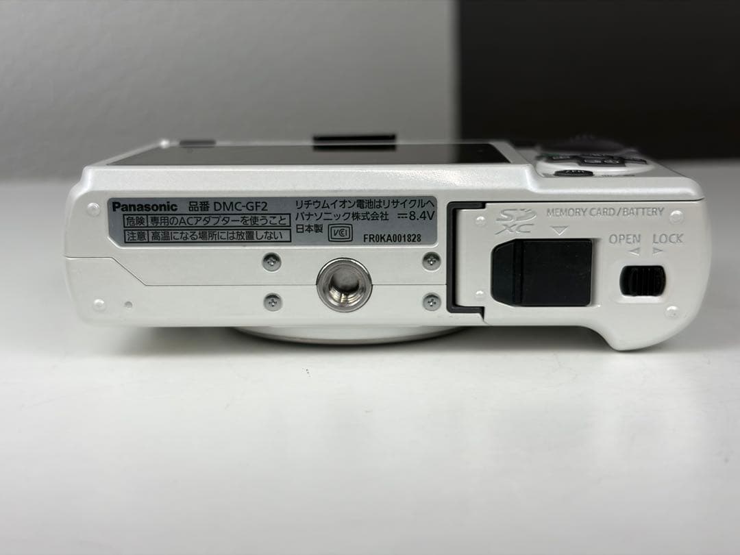 Panasonic DMC-GF2 レンズ 14-45