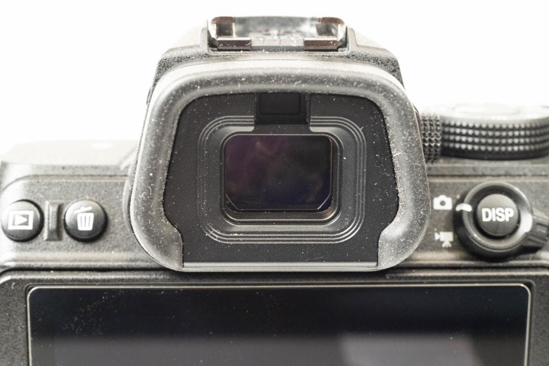 Nikon Z 5 ミラーレス一眼