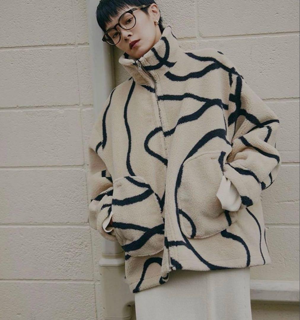 ジャケット・アウター AMERI 2WAY REVERSIBLE BOA JACKET