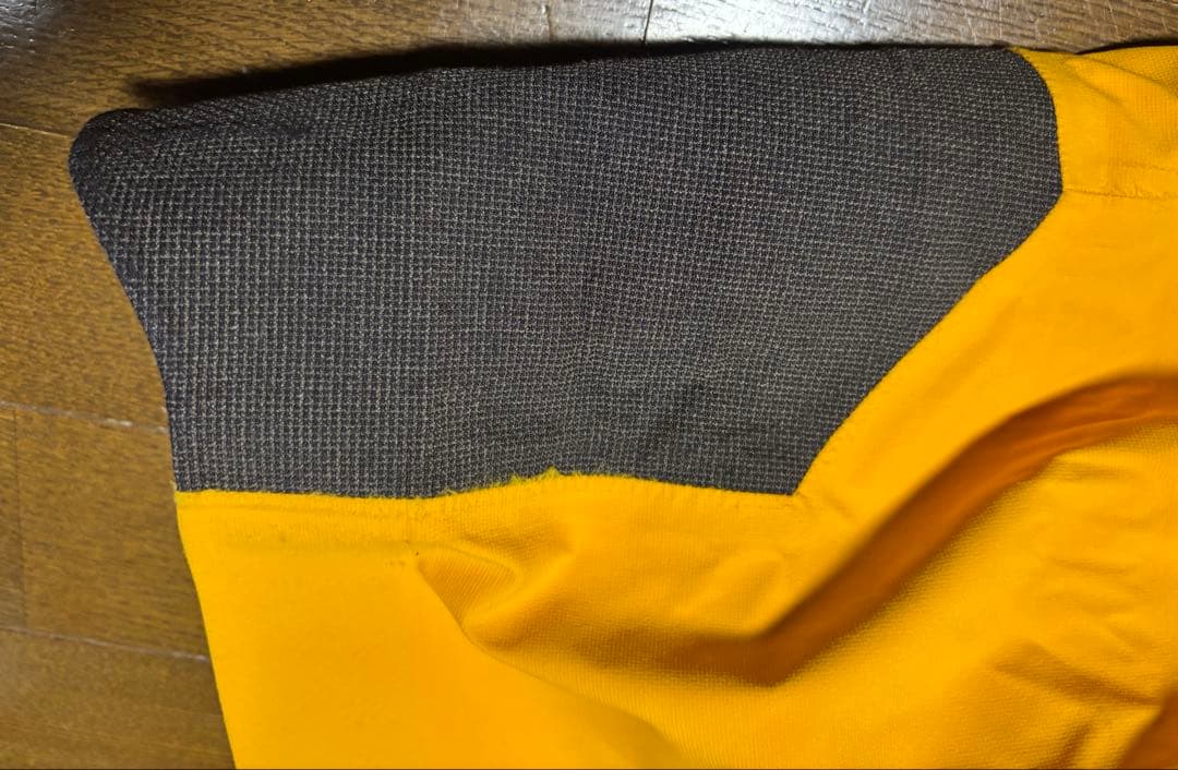 高機能　ノースフェイス　メンズ　ビブパンツ　M サミットゴールド　黒