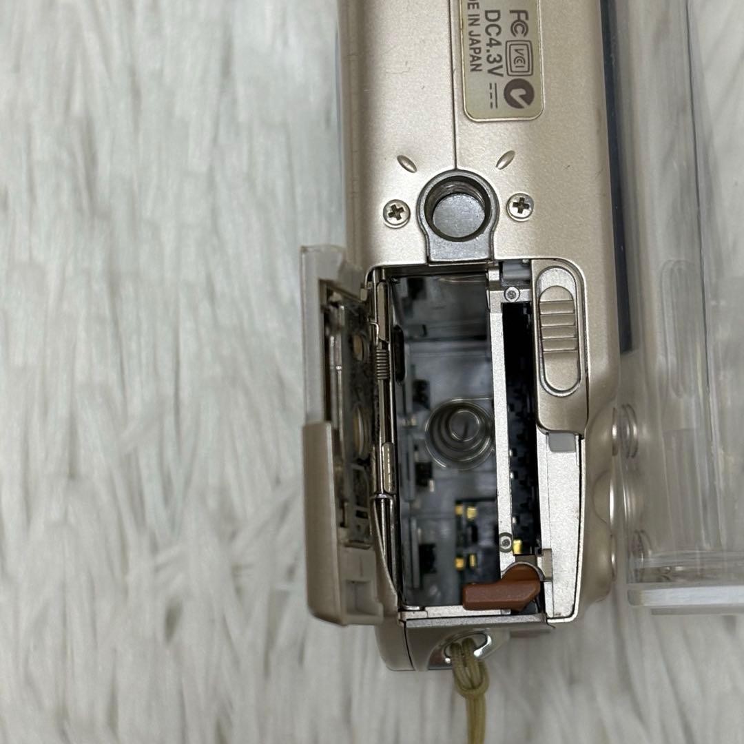 Canon カメラ　IXY 700 PC1169 充電器　箱 コンデジ　動作品