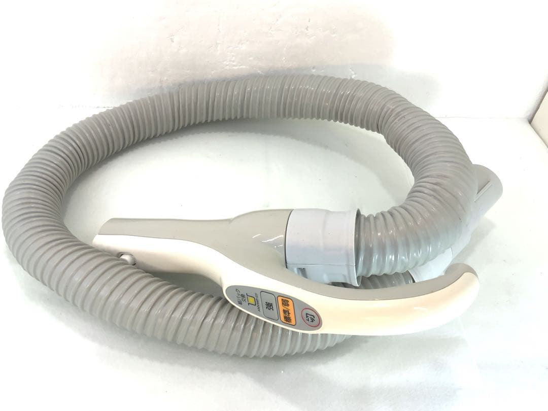 Panasonic 紙パック式クリーナー　MC-PKL19A